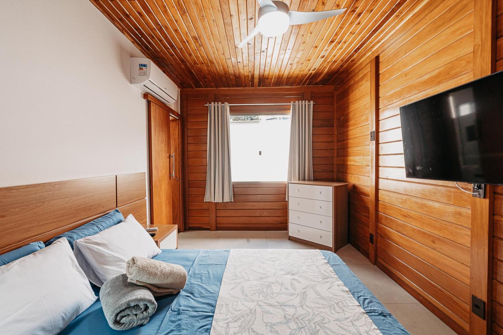 Casadecastelhanos, Quadra Do Mar De Castelhanos, 4 Suites Com Ar, Churrasqueira, Piscina, Hidromassagem, Cozinha Integrada Gourmet Ideal Para Familia E Amigos Anchieta  Bagian luar foto
