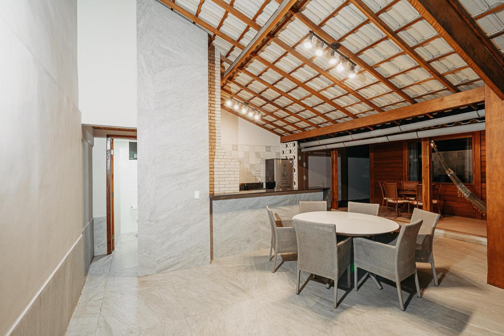 Casadecastelhanos, Quadra Do Mar De Castelhanos, 4 Suites Com Ar, Churrasqueira, Piscina, Hidromassagem, Cozinha Integrada Gourmet Ideal Para Familia E Amigos Anchieta  Bagian luar foto