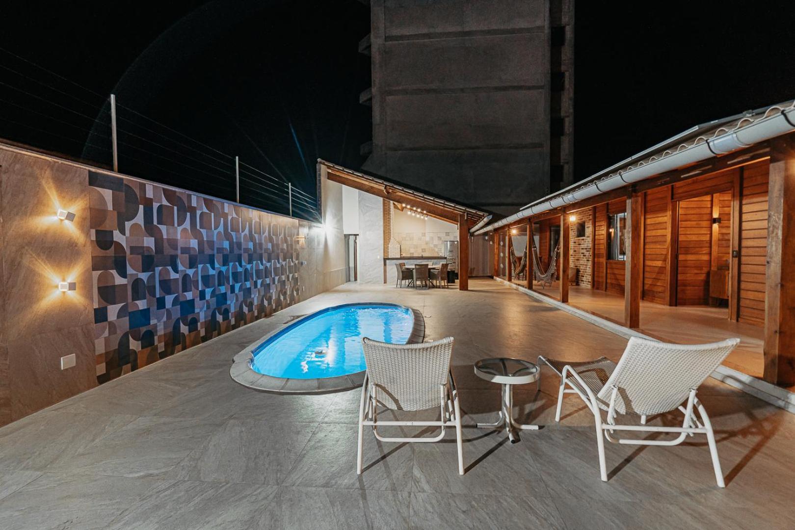 Casadecastelhanos, Quadra Do Mar De Castelhanos, 4 Suites Com Ar, Churrasqueira, Piscina, Hidromassagem, Cozinha Integrada Gourmet Ideal Para Familia E Amigos Anchieta  Bagian luar foto
