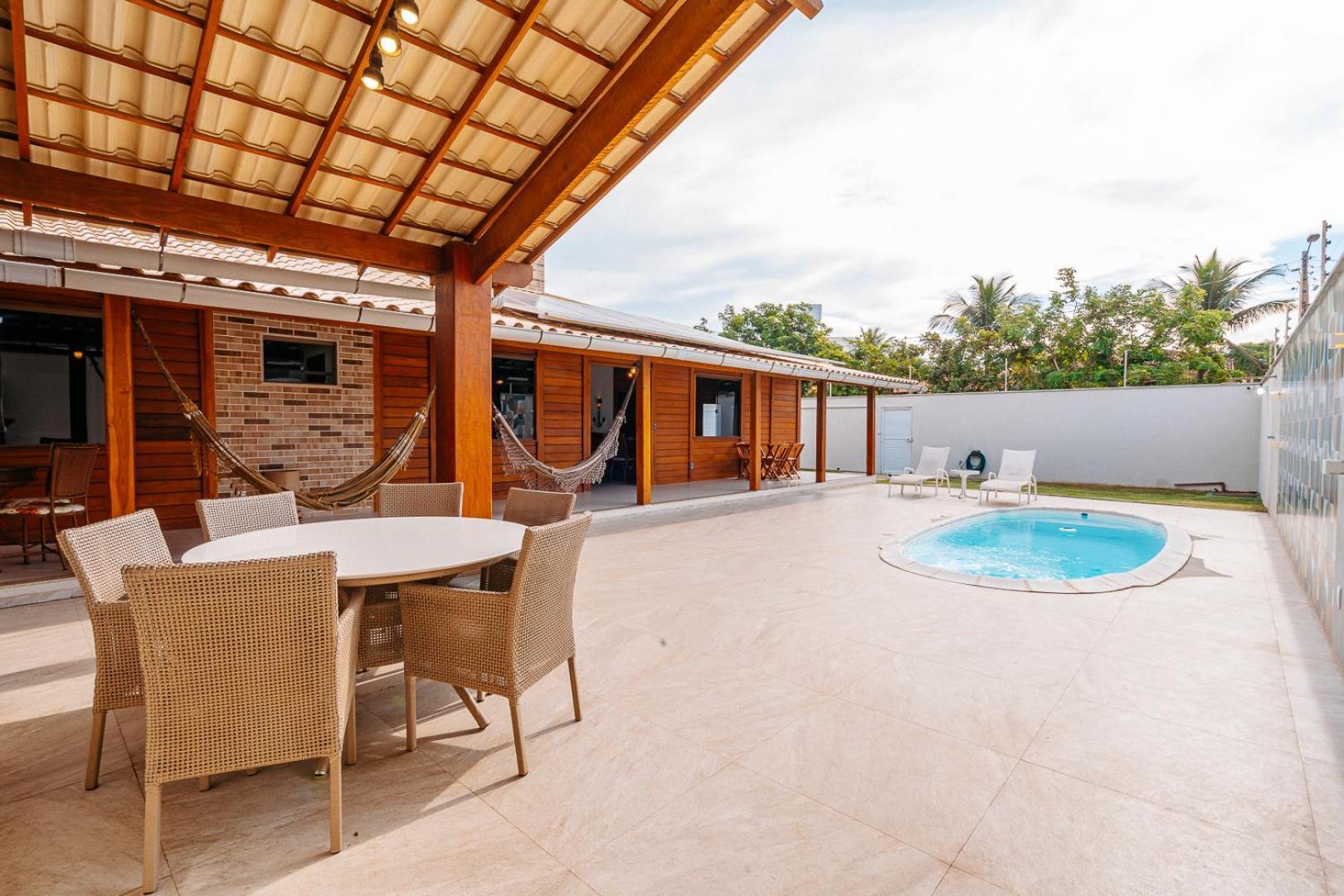 Casadecastelhanos, Quadra Do Mar De Castelhanos, 4 Suites Com Ar, Churrasqueira, Piscina, Hidromassagem, Cozinha Integrada Gourmet Ideal Para Familia E Amigos Anchieta  Bagian luar foto